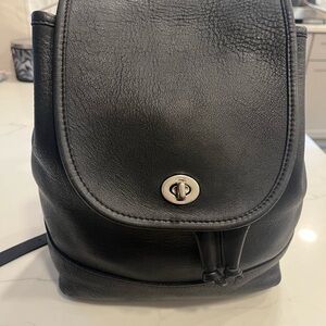 Vintage Coach #9791 Large Daypack Backpack in Black Leather.